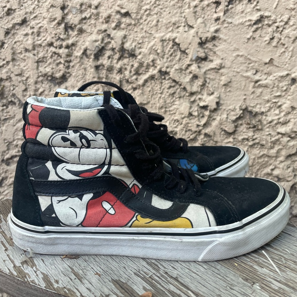 Rare Mickey and Friends vans high top size 9.5 woman